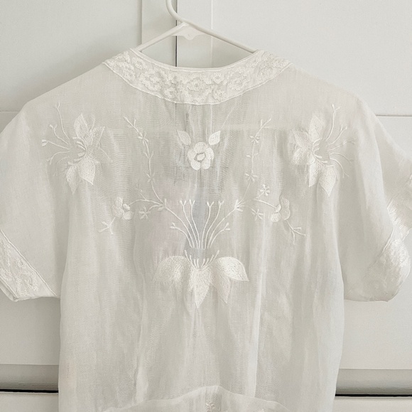 All That Remains Embroidered Cotton Lilou Top NWT Size 4 - Picture 7 of 9
